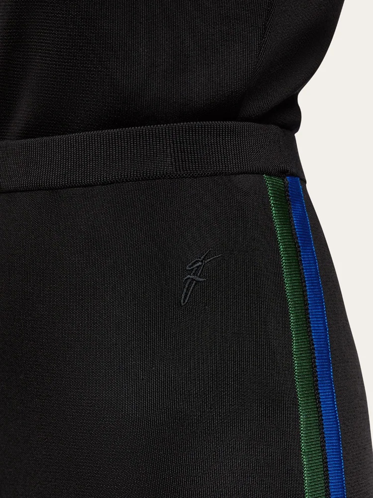 Ferragamo Contrast-colored Striped Casual Pants In Black
