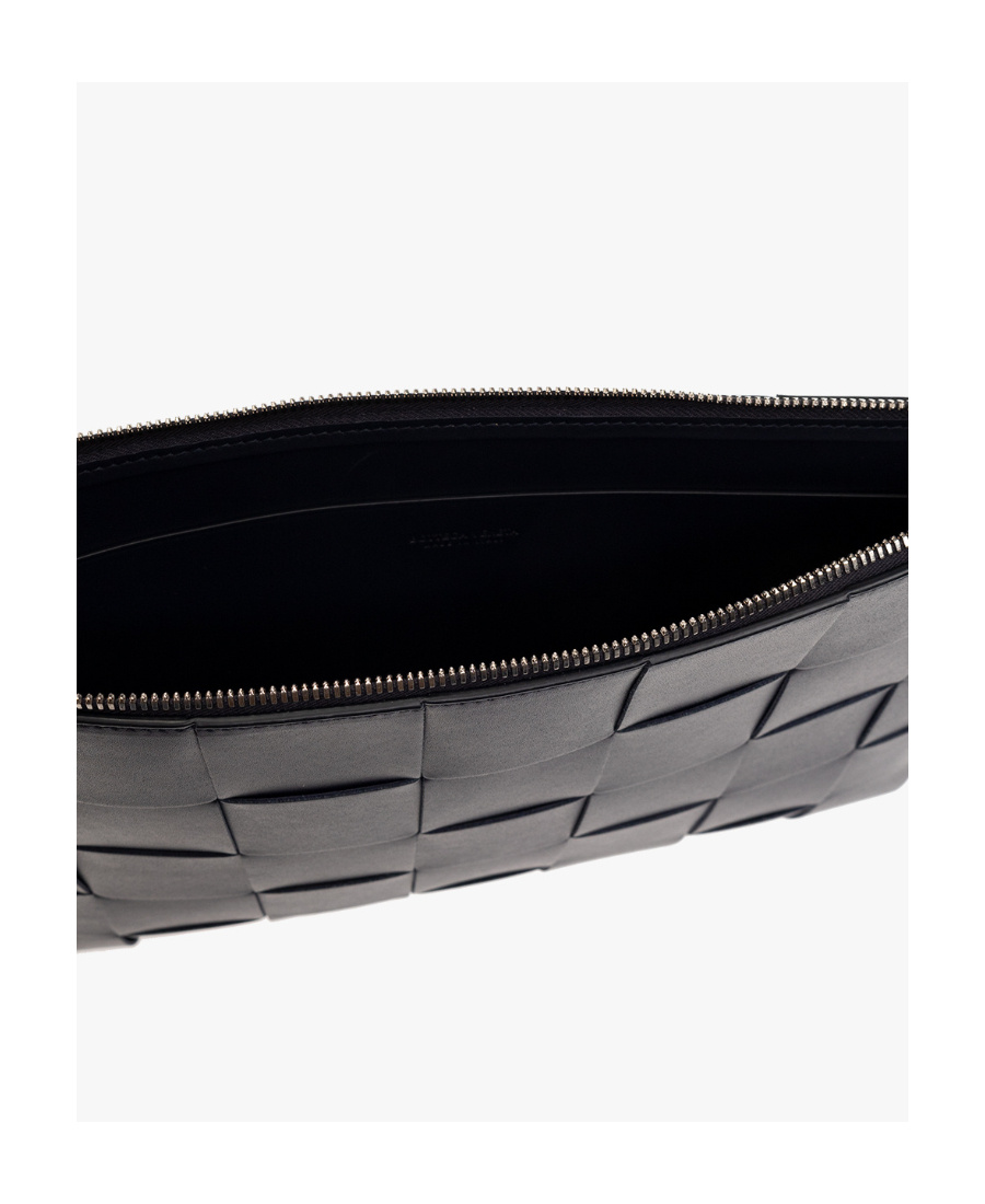 Bottega Veneta Large Cassette Clutch In Black