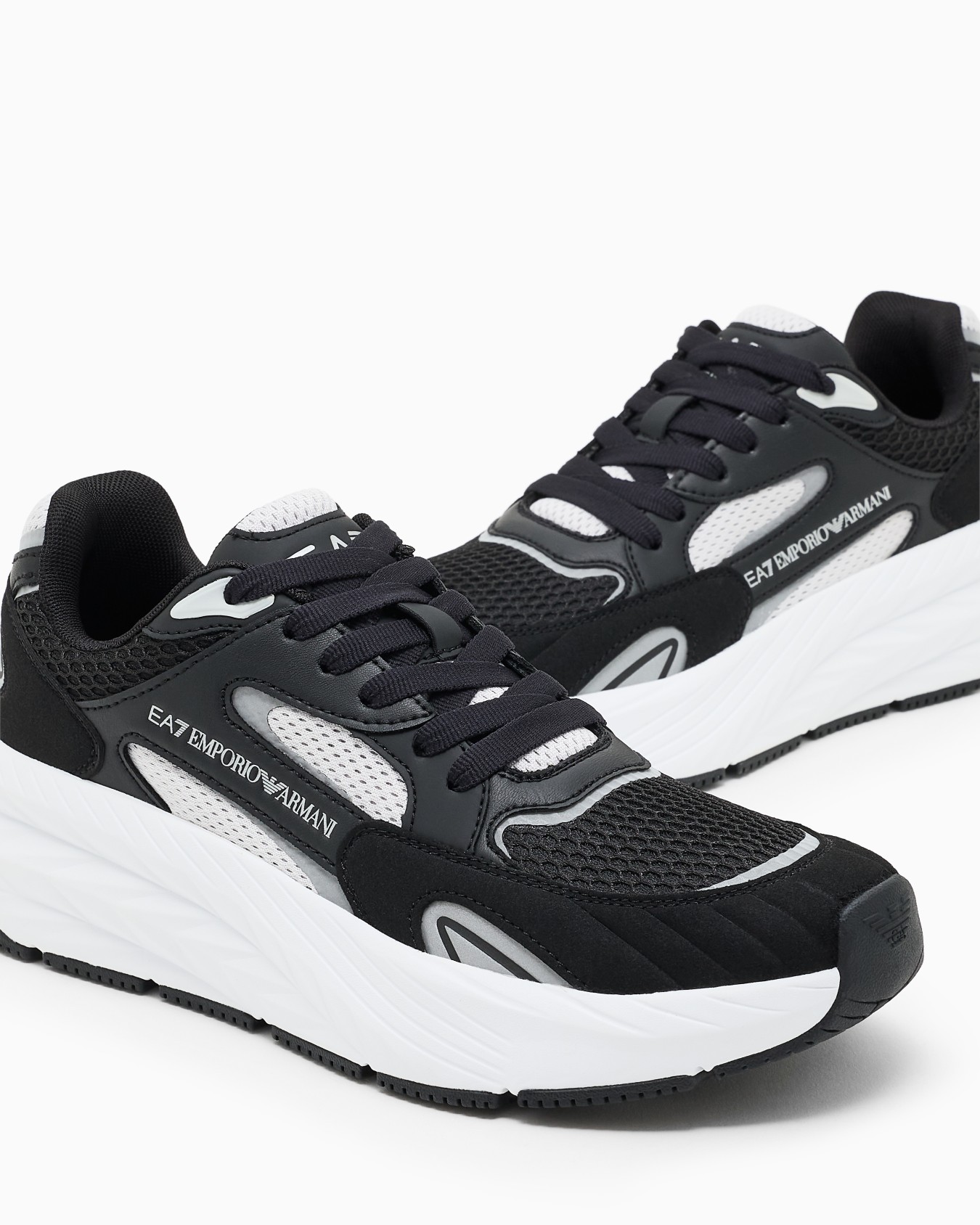 Ea7 Crusher Distance Sonic Mix Sneakers In Black