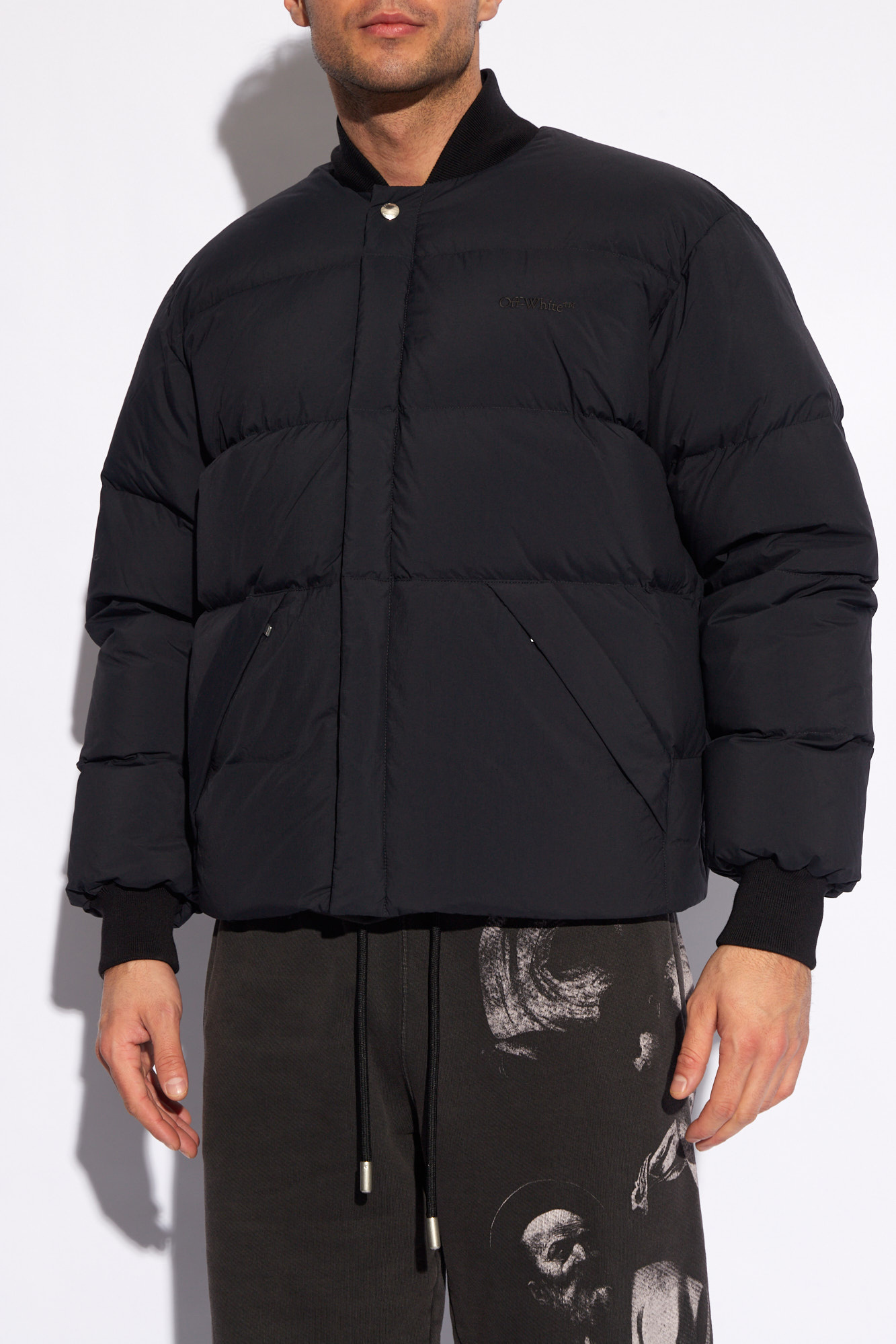 Off-white Arrows-motif Down Jacket In Black