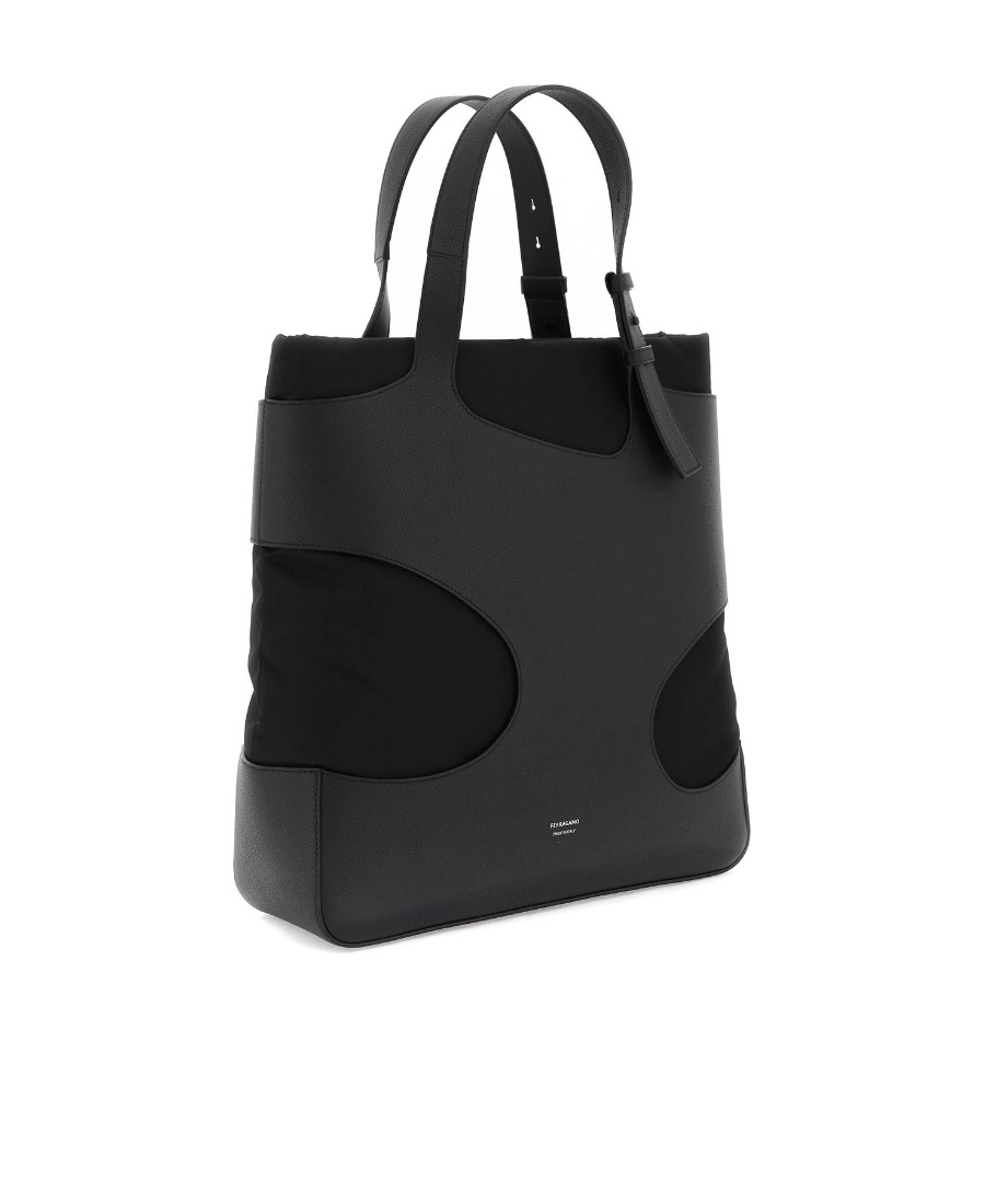 FERRAGAMO HOLLOWED-OUT LOGO HANDBAG 