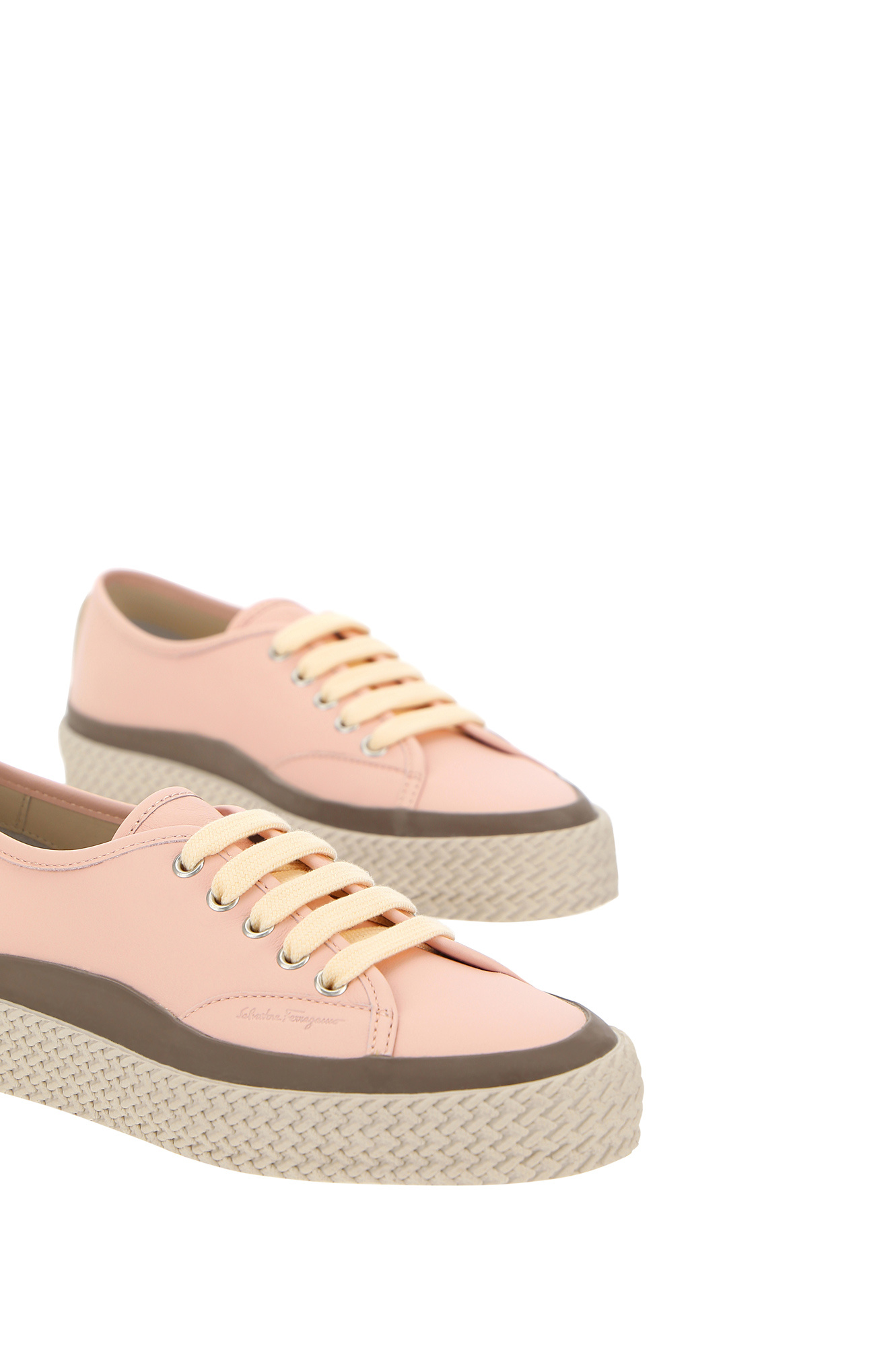 Ferragamo Low-cut Casual Sneakers In Nude