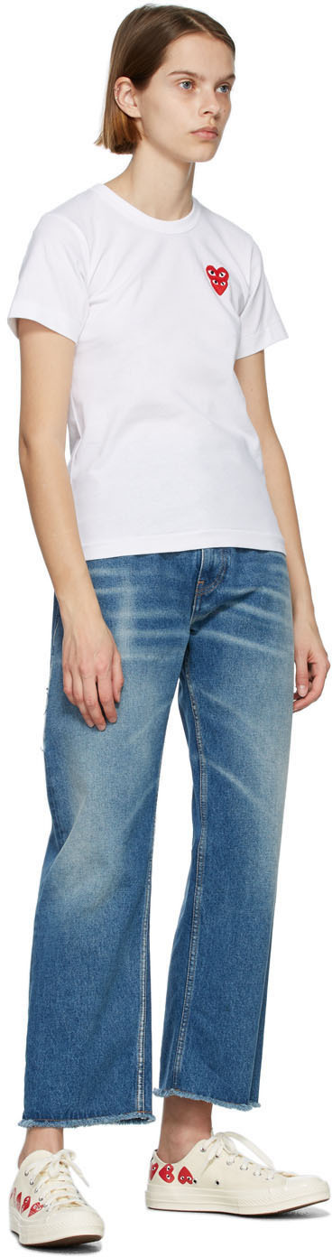 Comme Des Garçons Play Logo Embroidered T-shirt With Round Neck In White