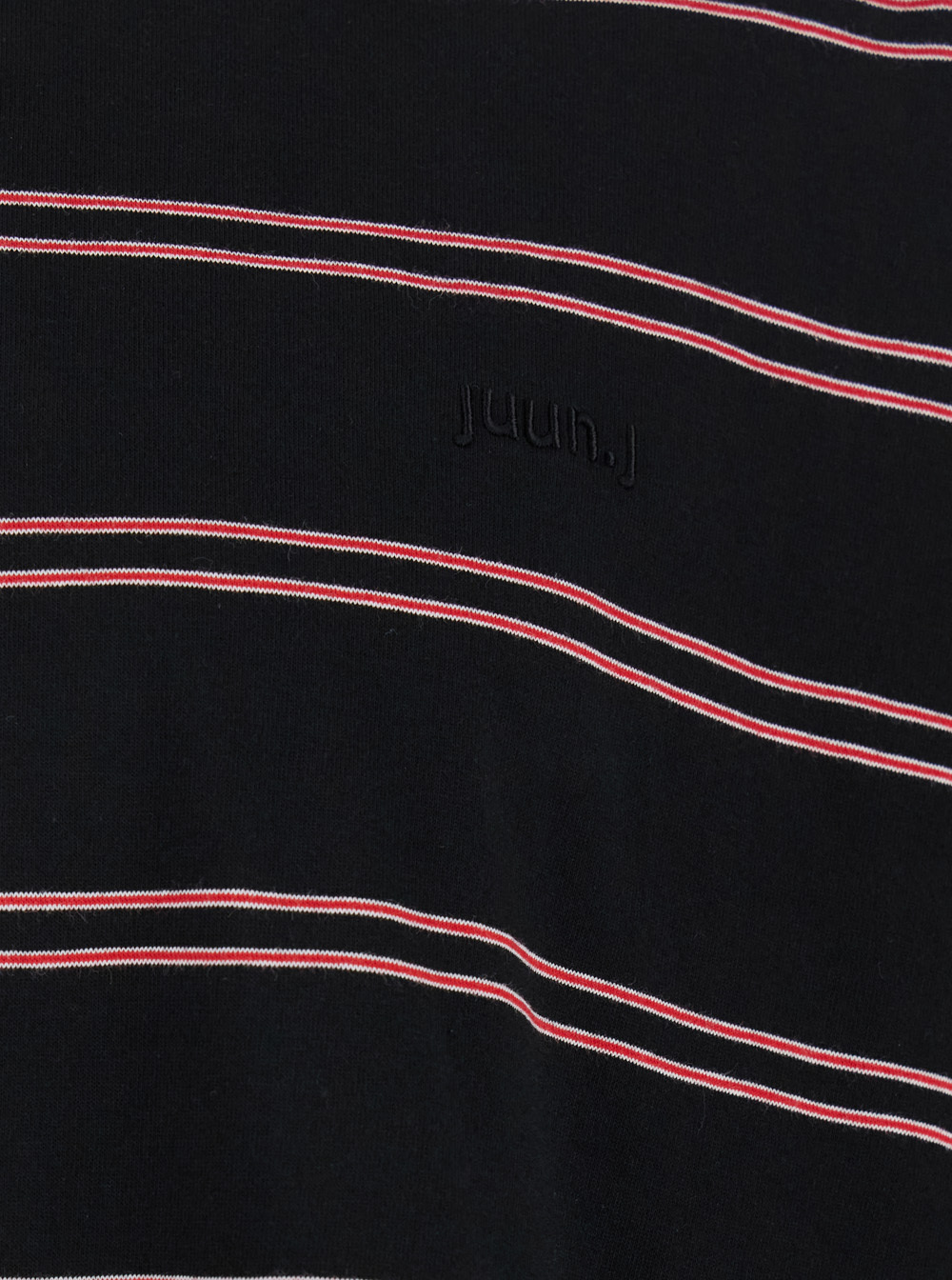 Juunj Pinstripe Long-sleeved T-shirt In Black