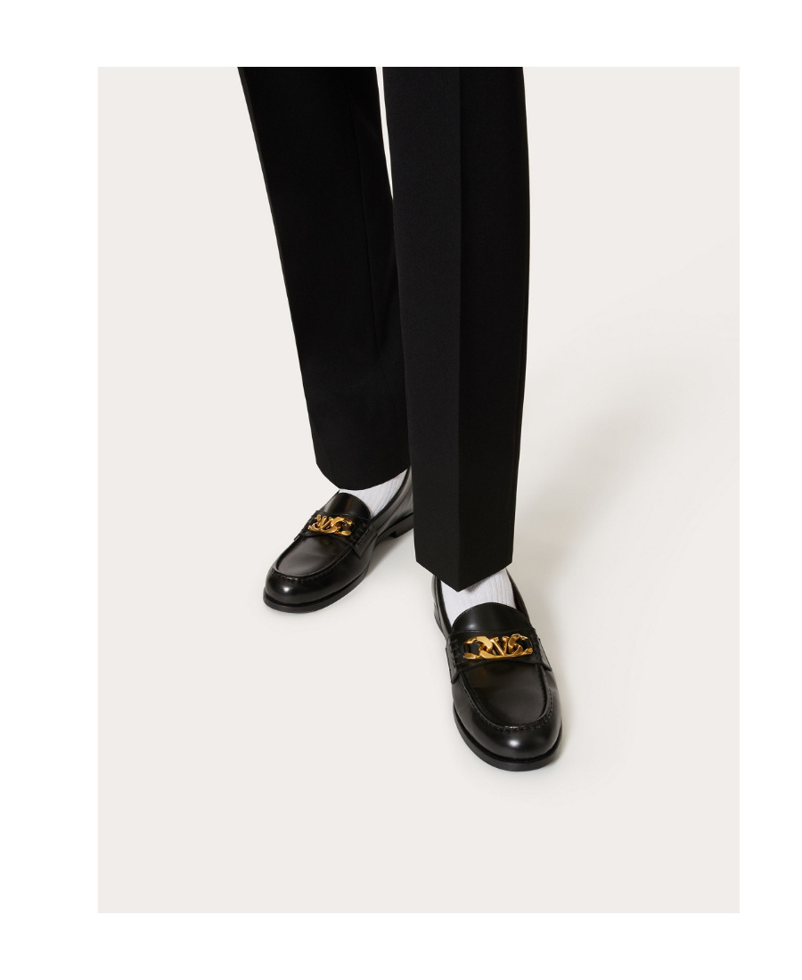 Valentino Black Vlogo Signature Leather Loafers In Black