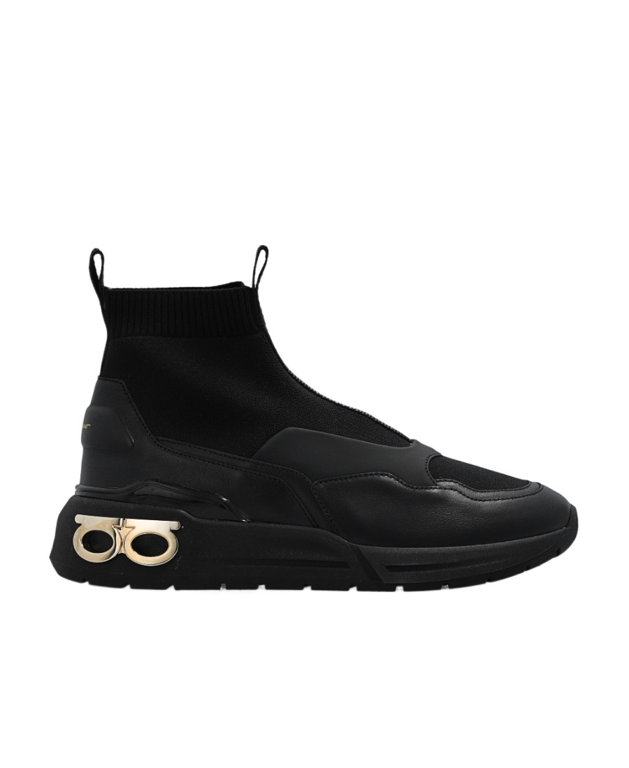 Ferragamo Logo Sports Shoes In Black