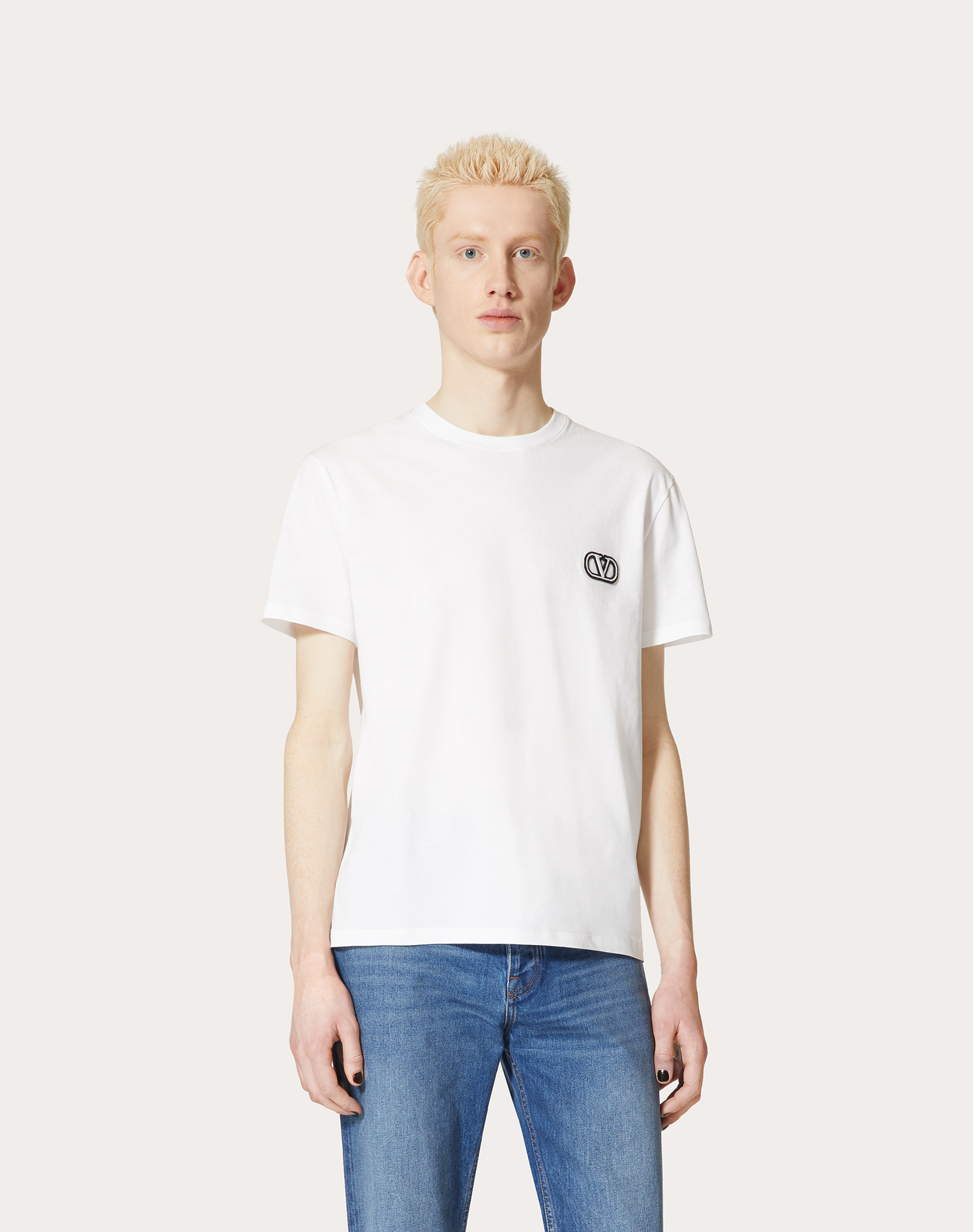 Valentino T-shirt With Vlogo Signature Patch In White