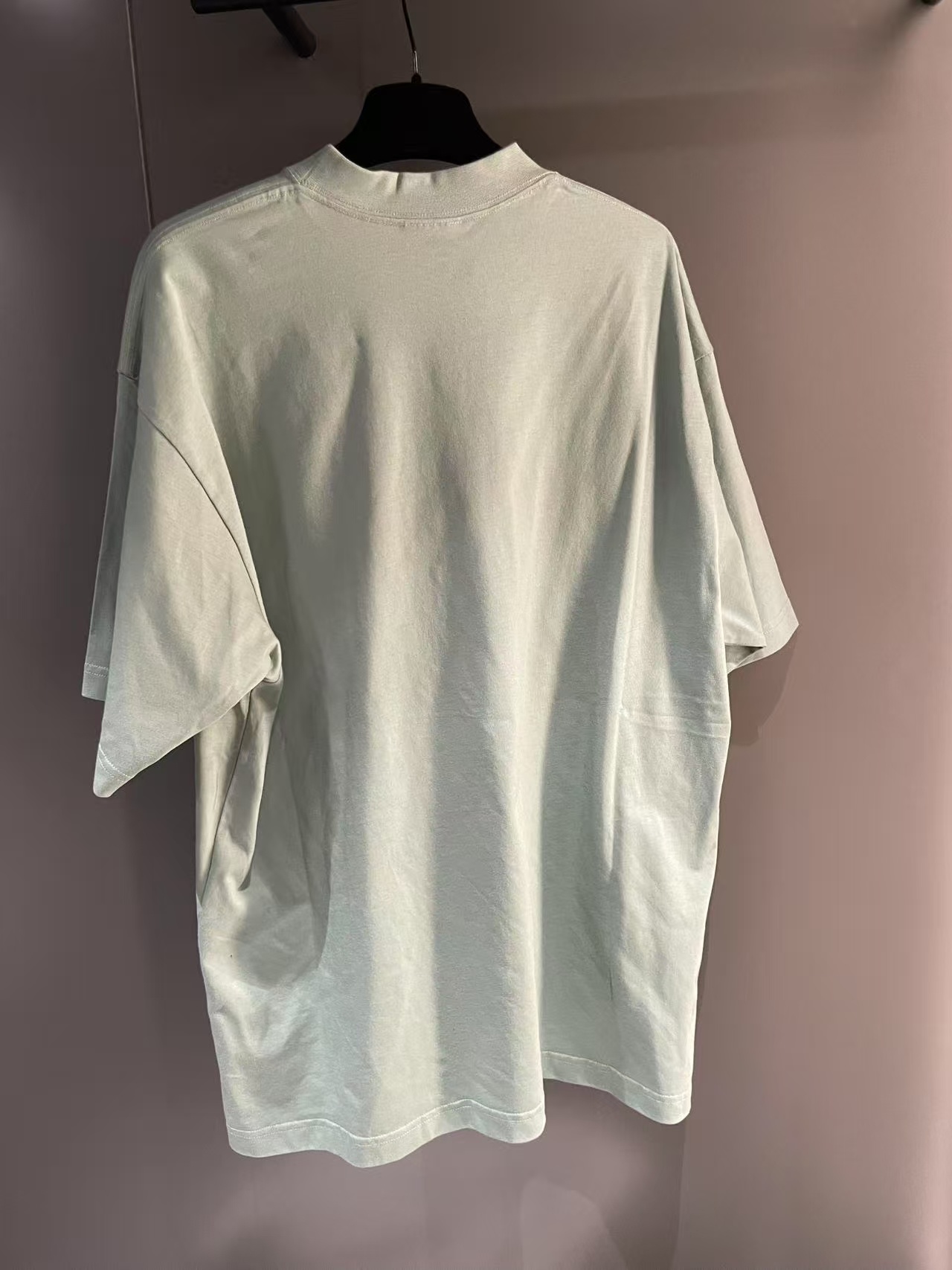 Balenciaga Nano Bb Medium Fit T-shirt In Green