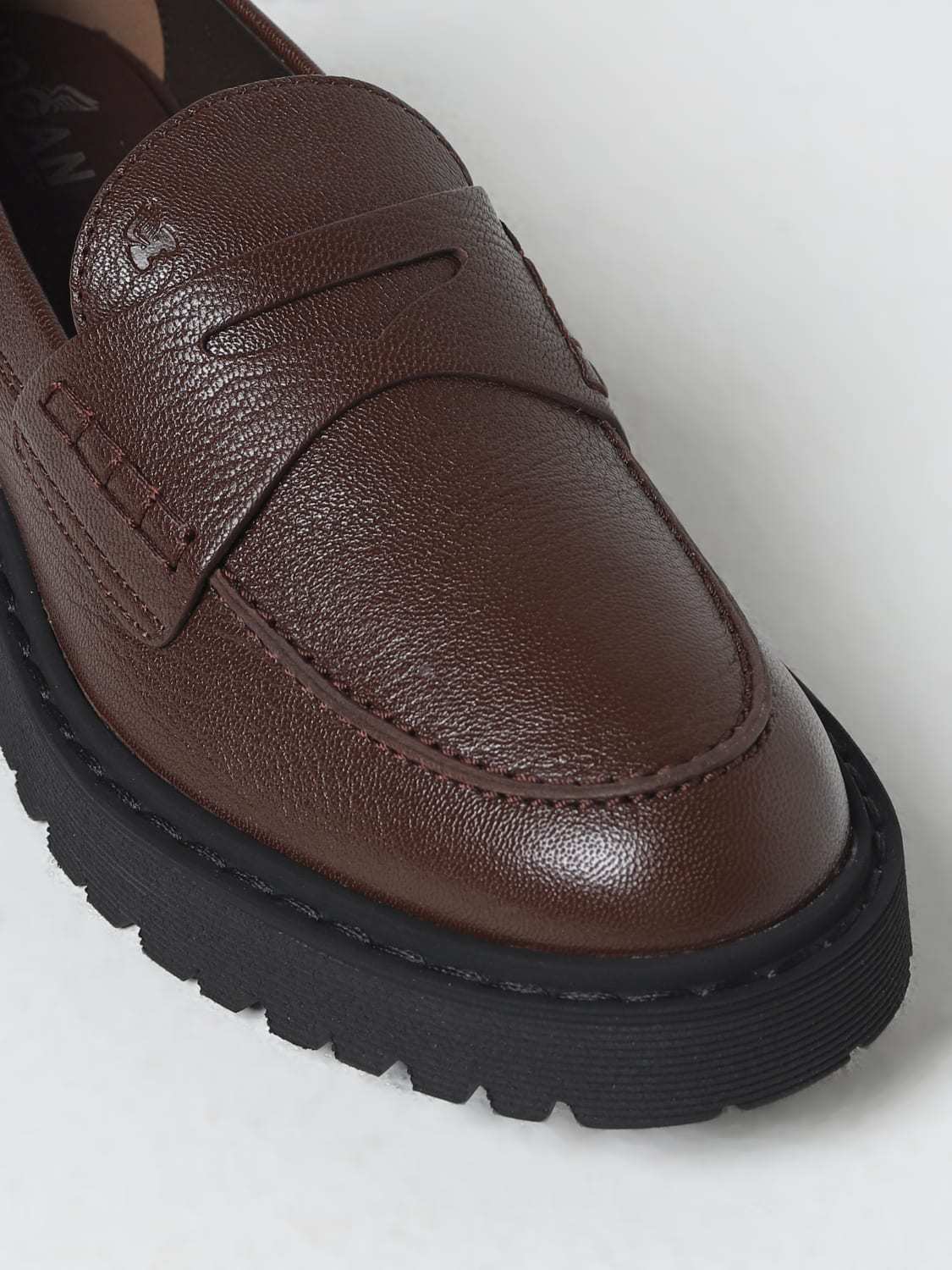 Hogan Logo-debossed 35mm Leather Loafers In Black