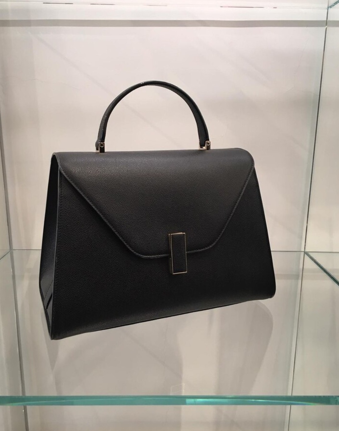 Valextra Oversized Envelope Tote In Black