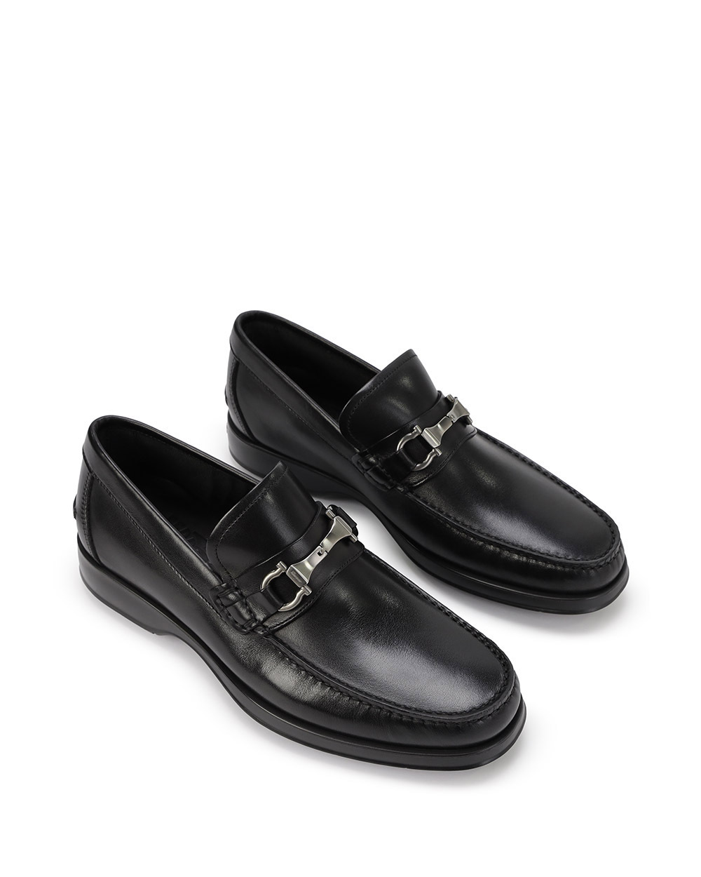 Ferragamo Leather David Loafer With Gancini Hook For Men In Black