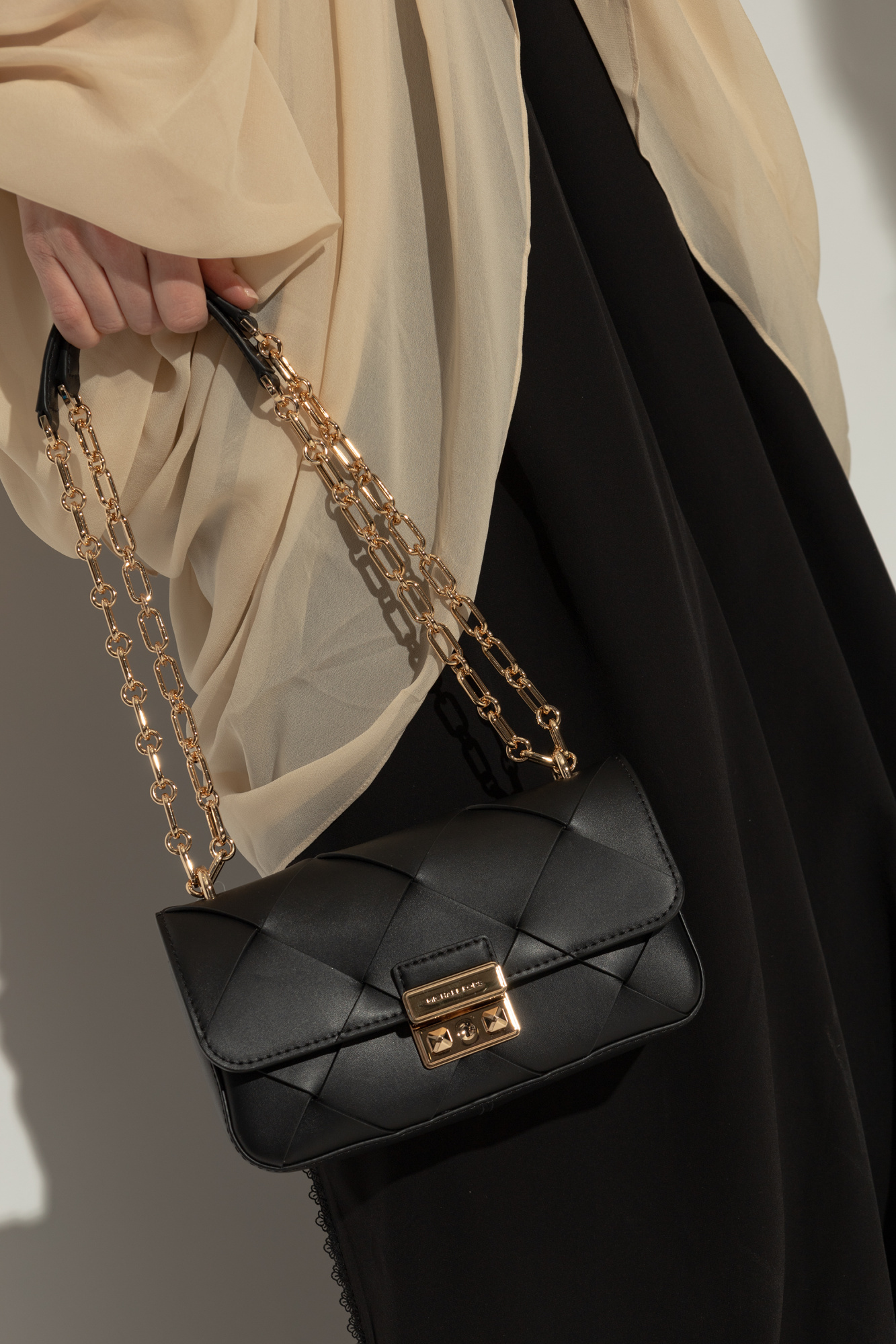Shop Michael Michael Kors Chain-link Shoulder Bag In Black