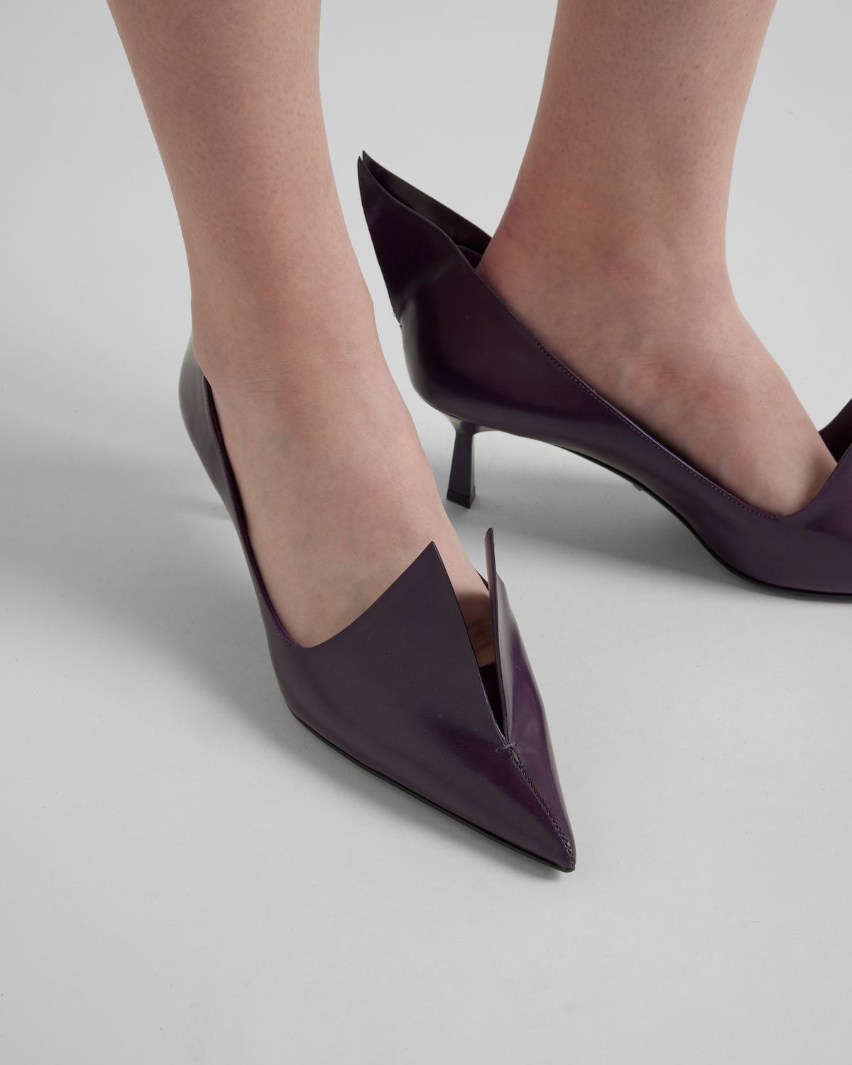 Prada Scarpe Con Tacco In Pelle Viola Donna In Purple
