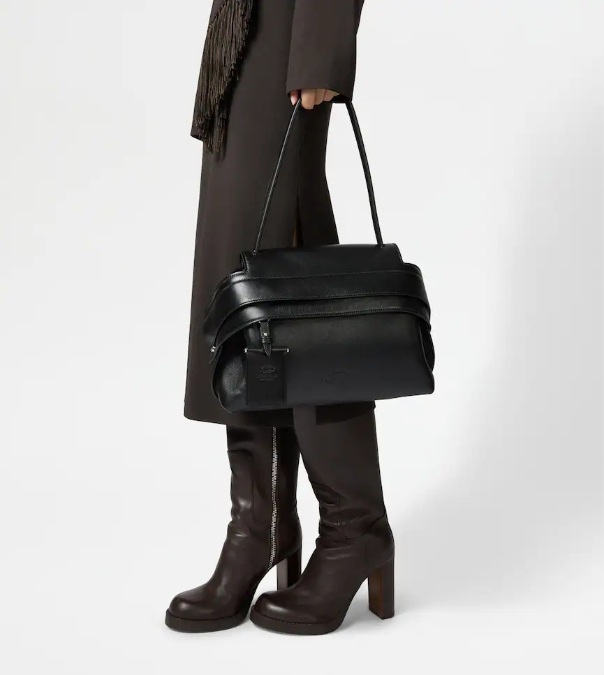 Tod's Wave Small Leather Bag In Black