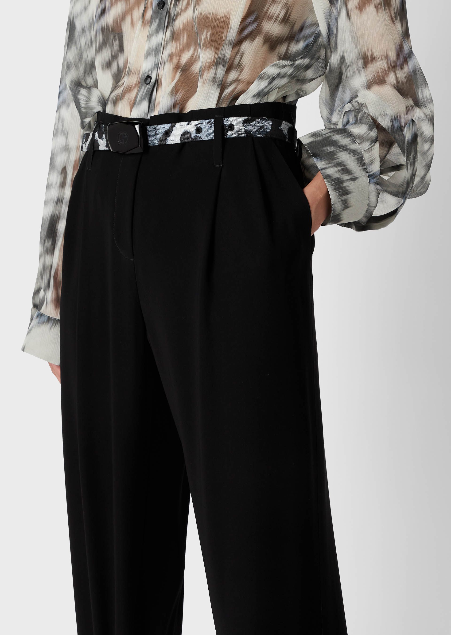 Giorgio Armani Belt Ring Casual Pants In Black