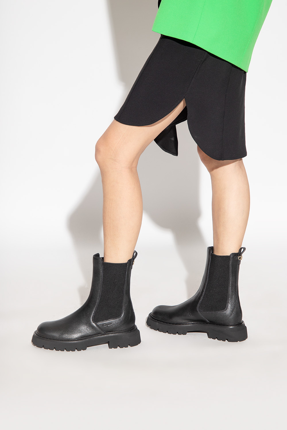 FERRAGAMO DOUBLE GANCINI LEATHER CHELSEA BOOTS