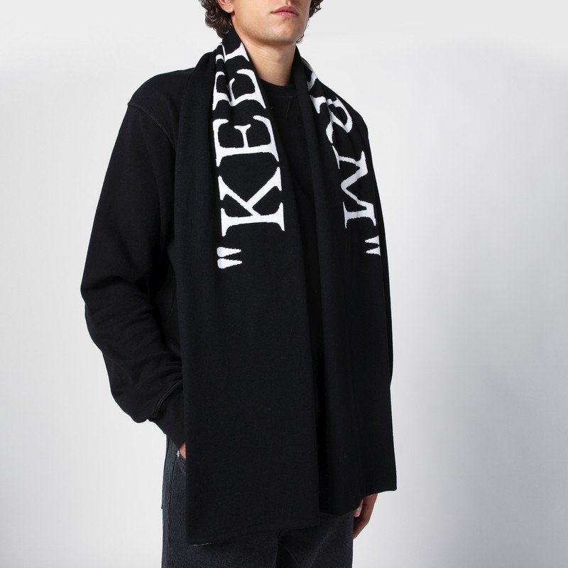 Off-white Keep Warm Scarf In Black