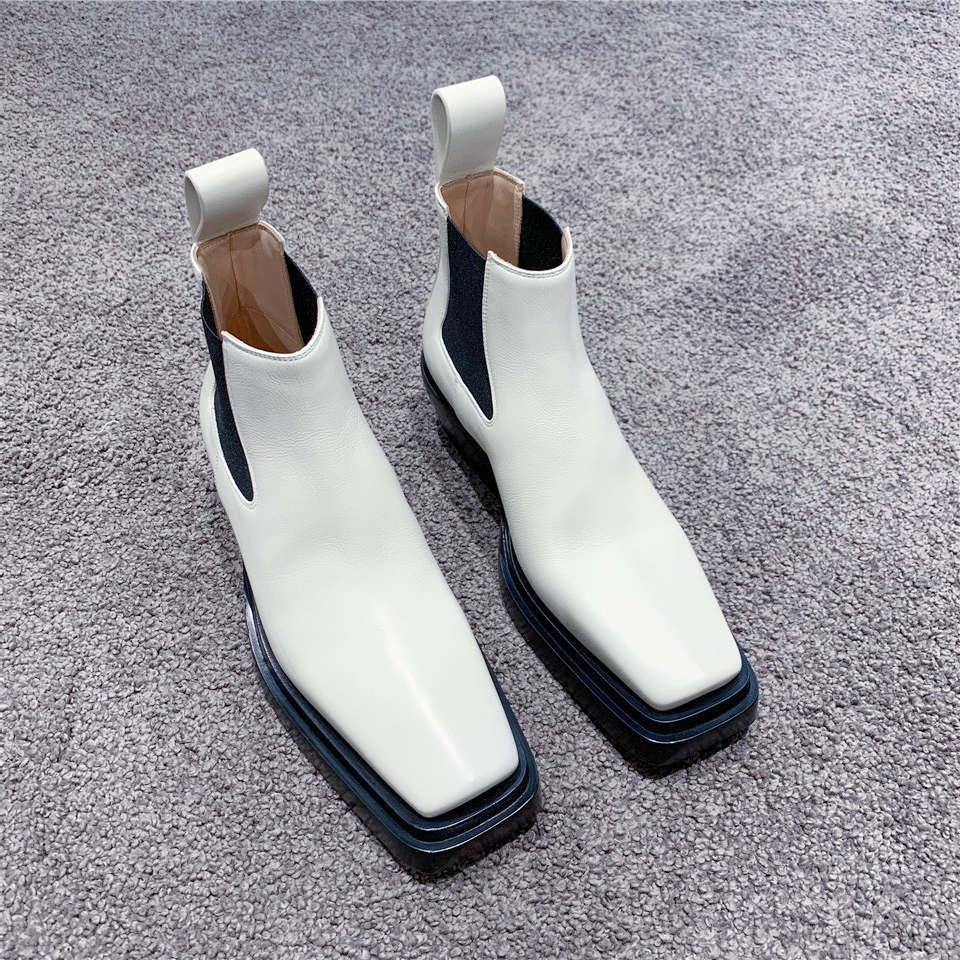 Bottega Veneta Bv Lean And Ankle Boots In White