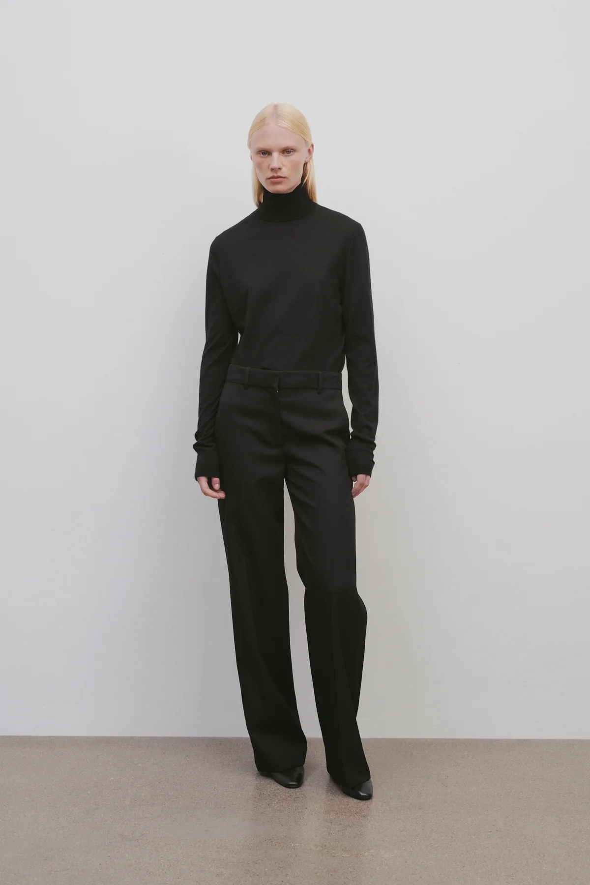 The Row Bremy Straight-leg Trousers In Black