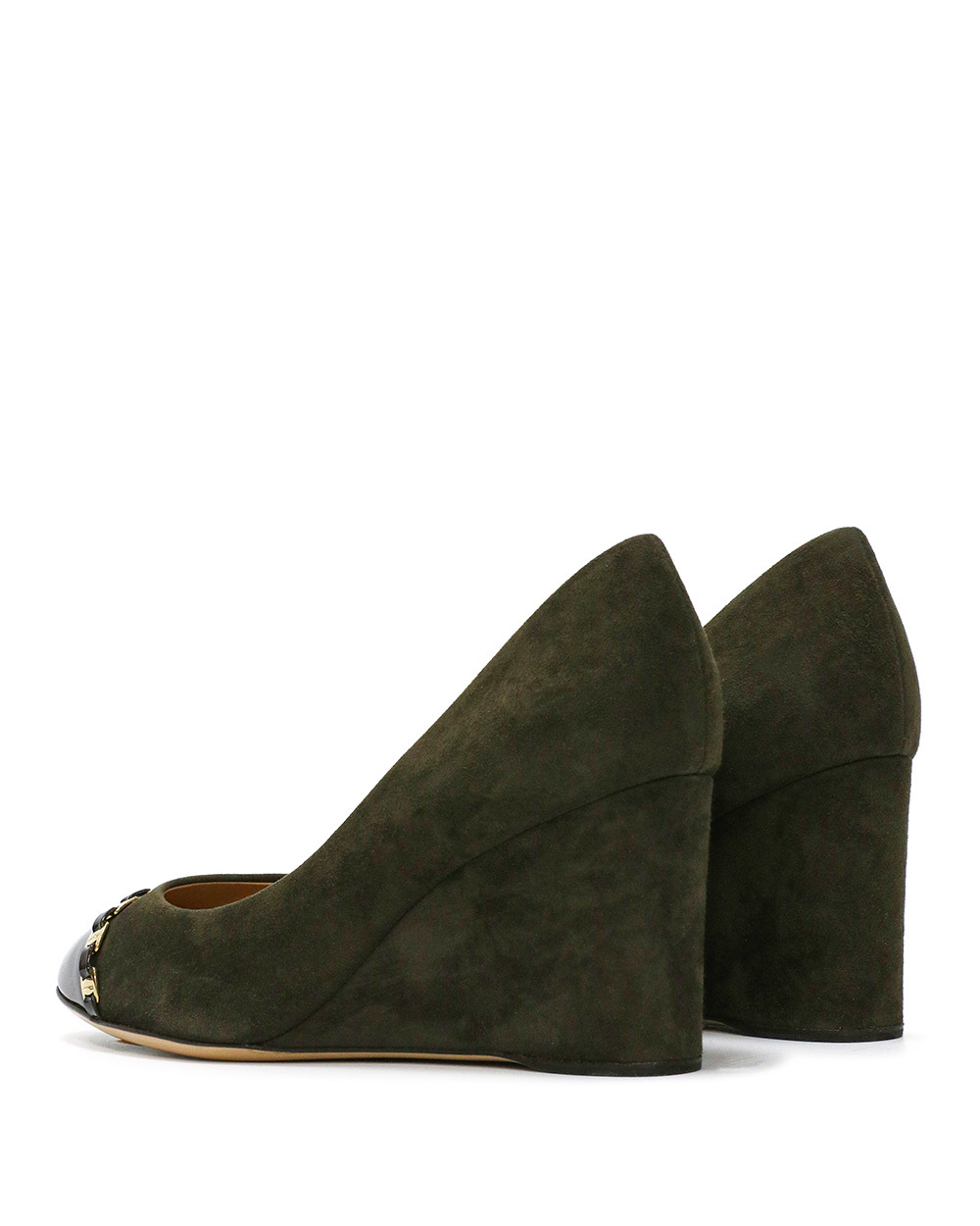 Ferragamo Round Head Heels In Black