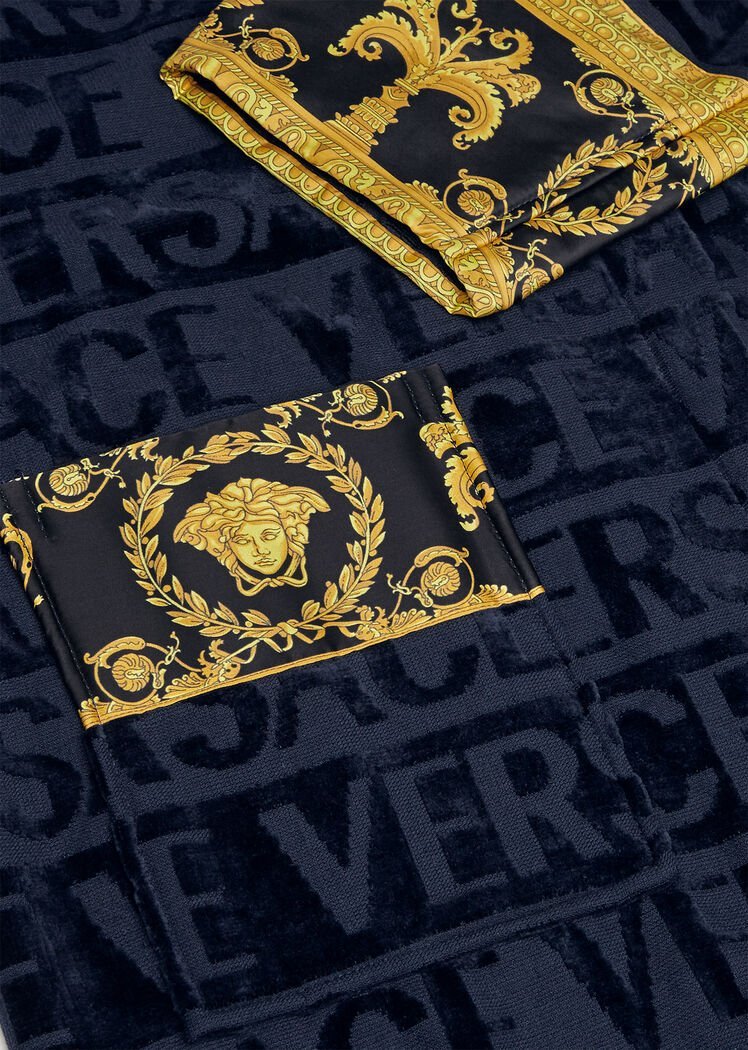 Versace I Love Baroque Terry-cloth Bathrobe In Black