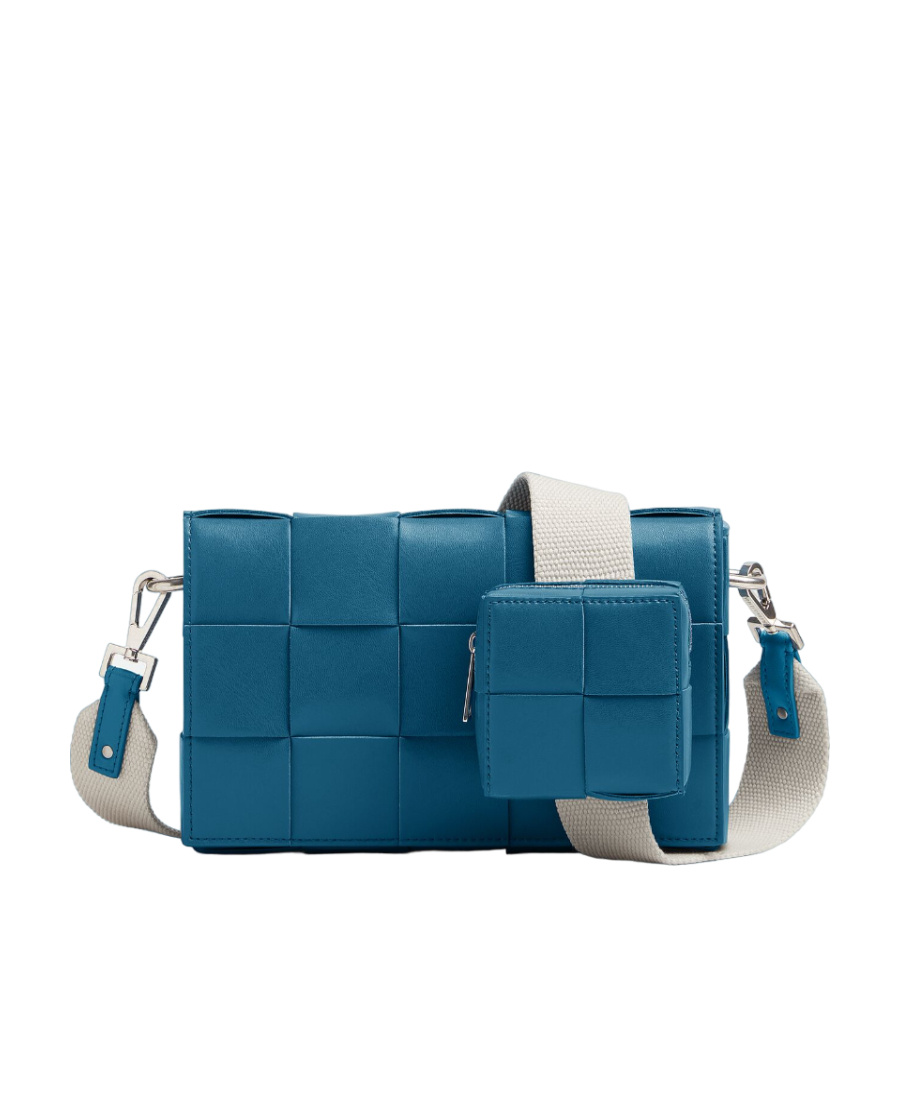 Bottega Veneta Cassette Leather Messenger Bag In Green