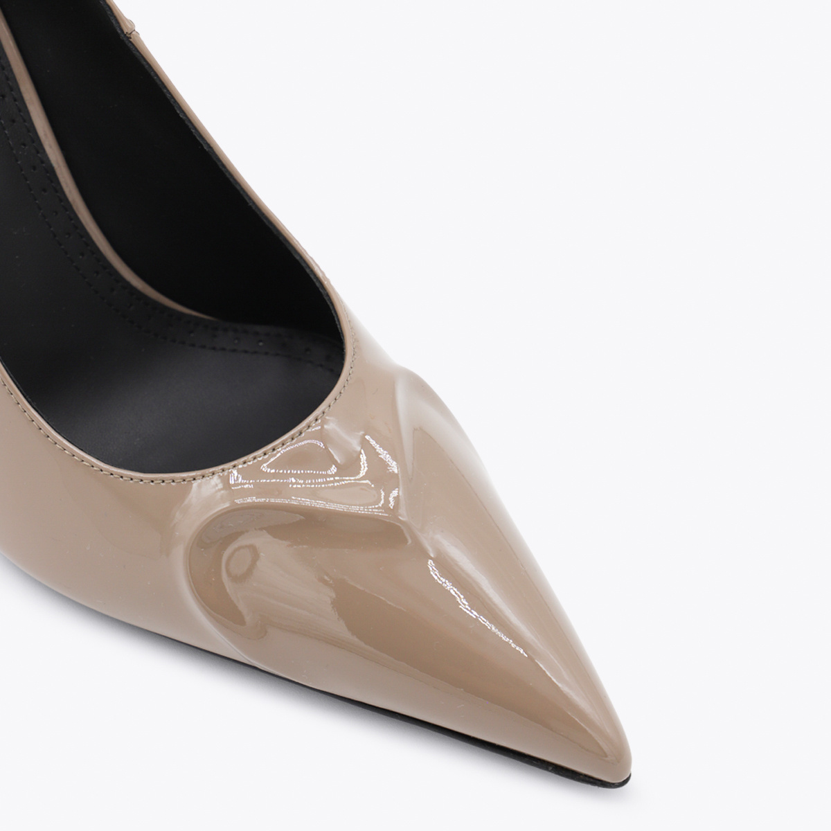 Alaïa Womens Azzedine Alaia Heart-shape 90 Patent-leather Pumps In Brown