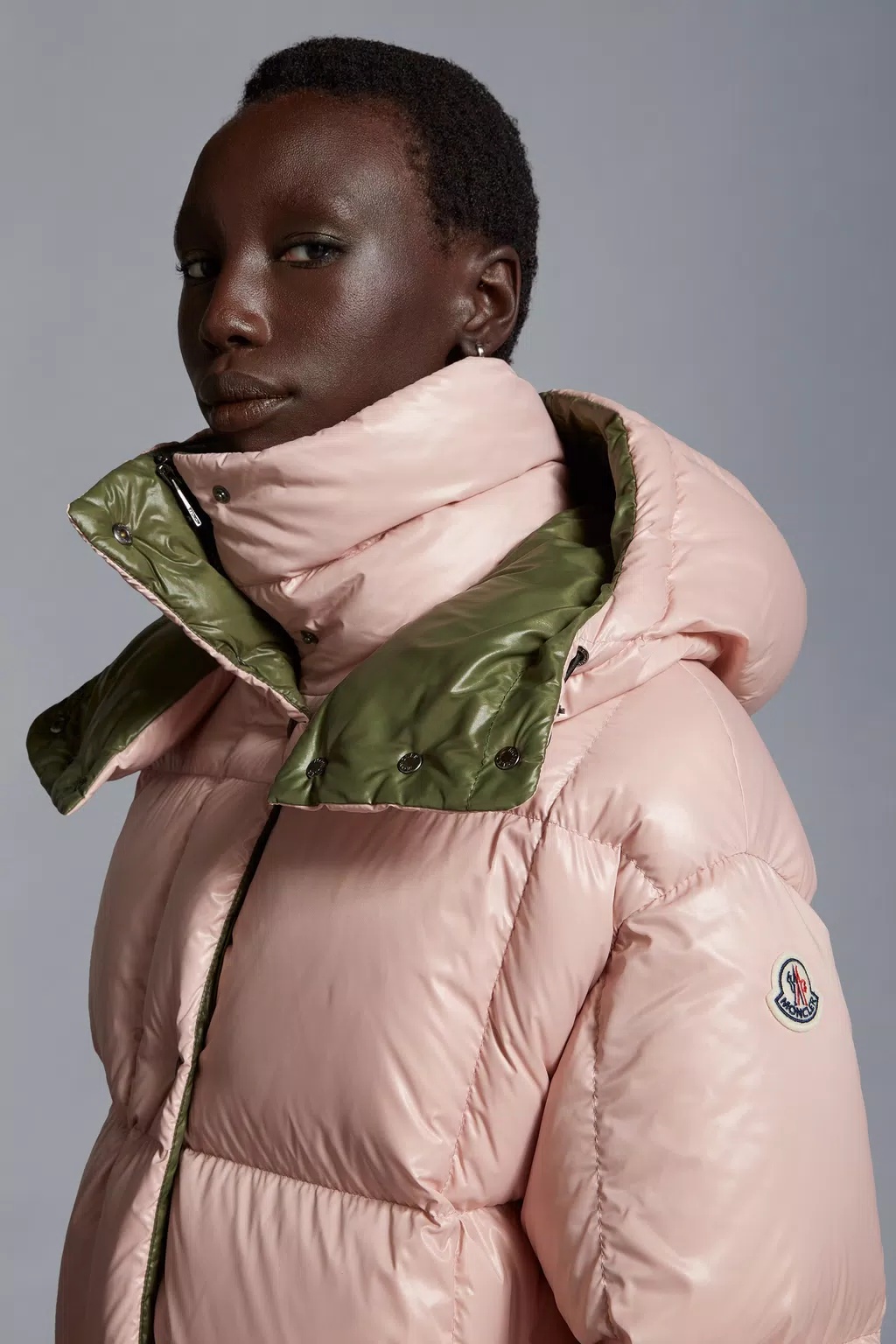 Moncler Parana Short Down Jacket Pink In Pink