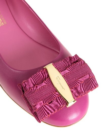 Ferragamo Elinda Series Bow-tie Decorative Flat Shoes In Pink