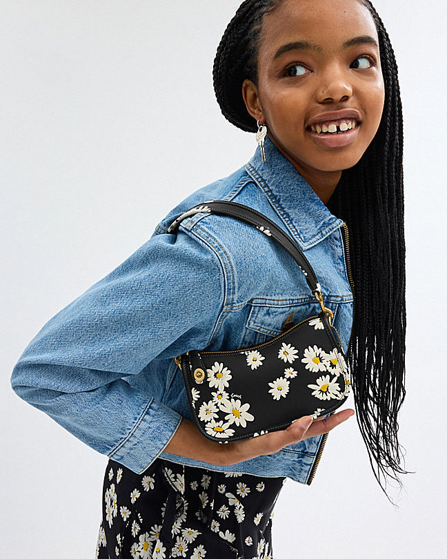 Coach Swinger Bag 20 With Floral Print In Black