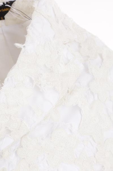 Comme Des Garçons Distressed-lace Long Coat In White