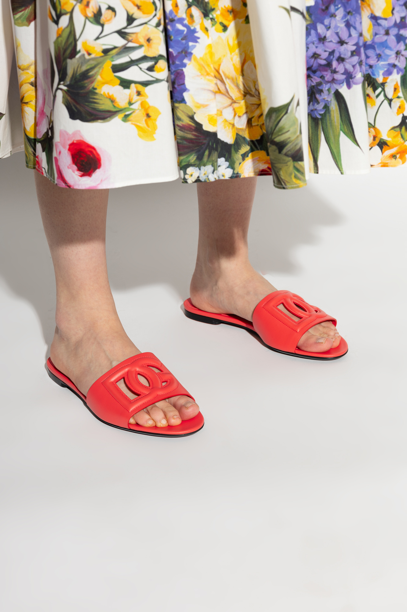 Dolce & Gabbana Dolce&gabbana Bianca Interlock Slide Sandal In Red