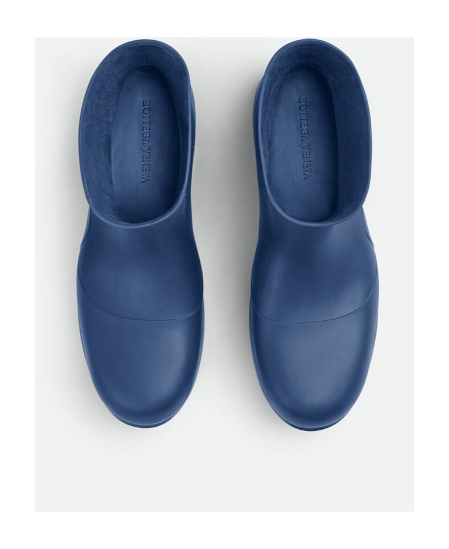 Bottega Veneta Puddle Ankle Boots In Blue