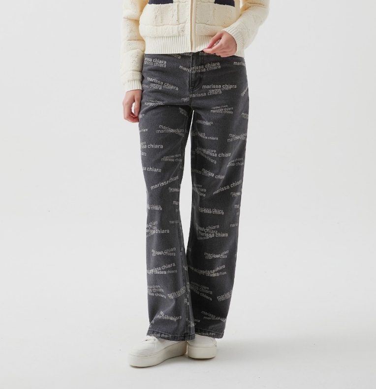 Marissa Chiara Belt Loop Jeans In Black