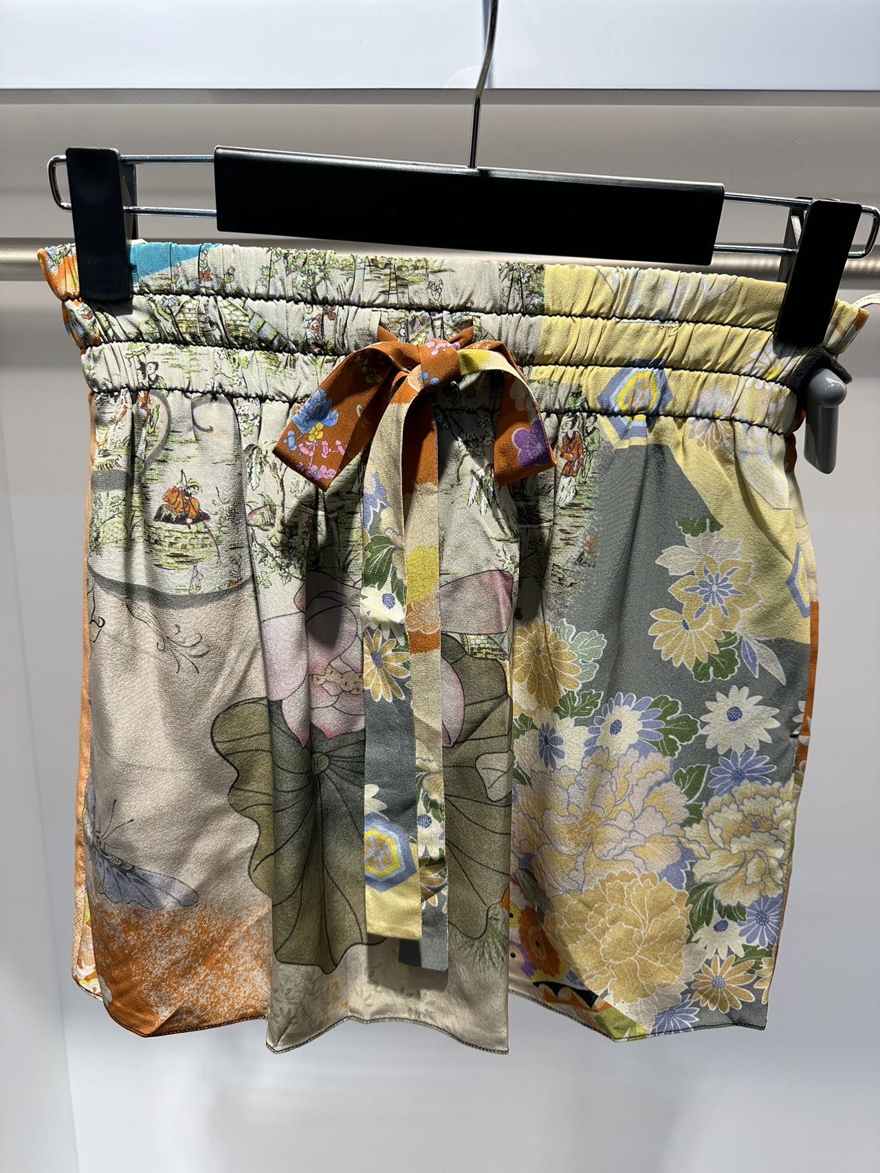 Gucci Elastic Waist Skirt In Nude