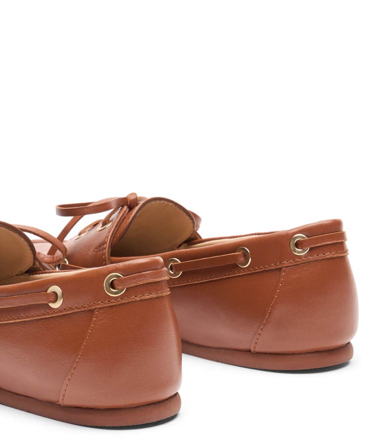 Stuart Weitzman Tinsley Moccasin