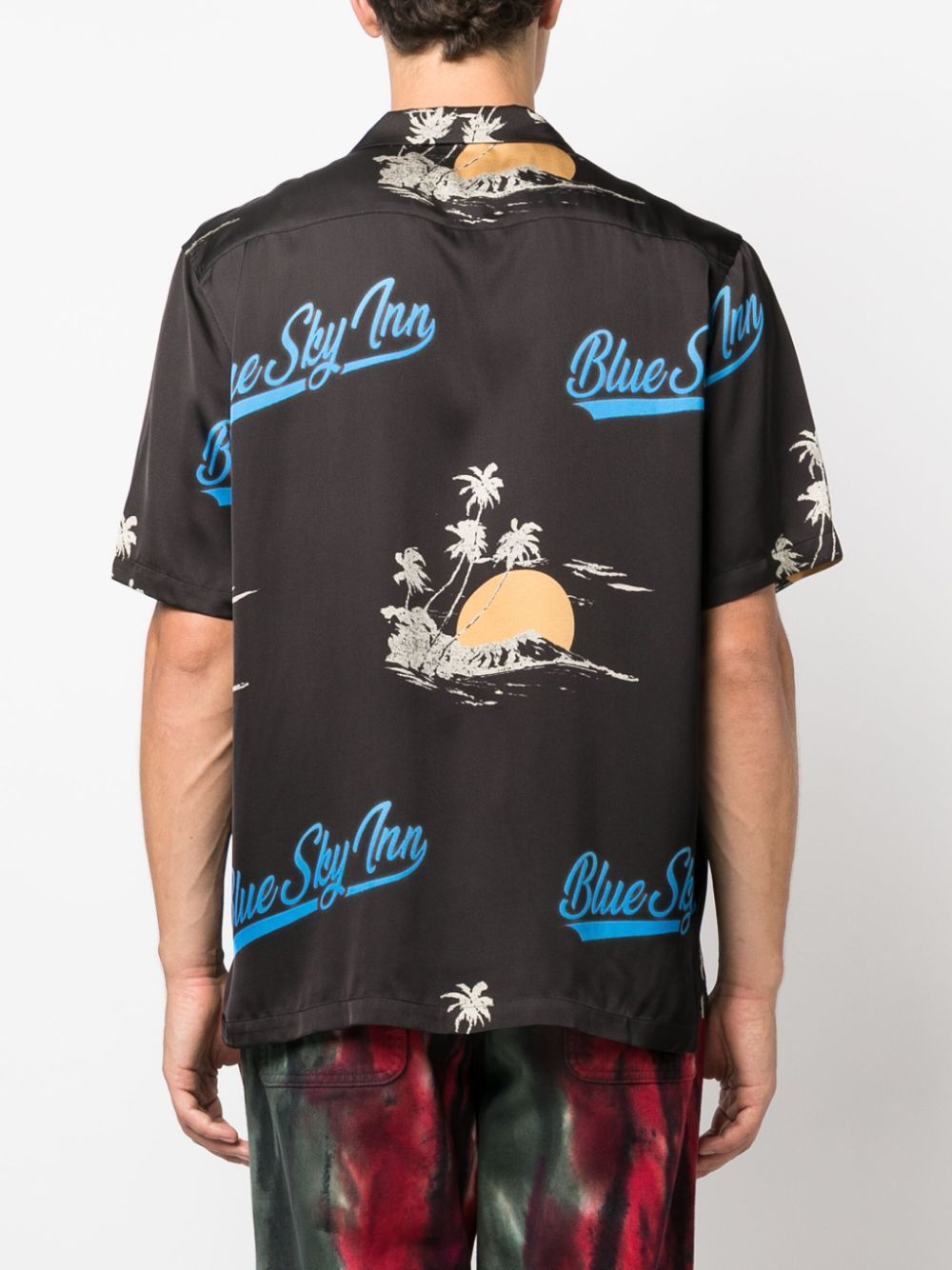 Blue Sky Inn Logo-print Short-sleeve Shirt In Black