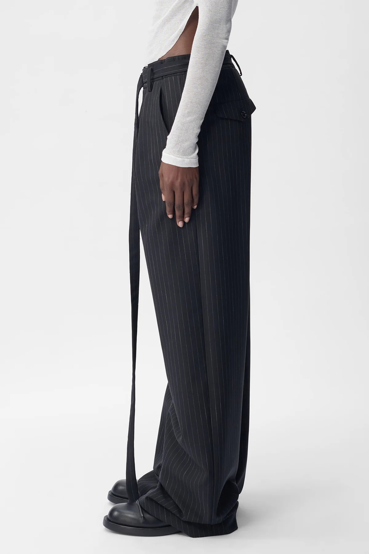Ann Demeulemeester Linna Trousers In Black