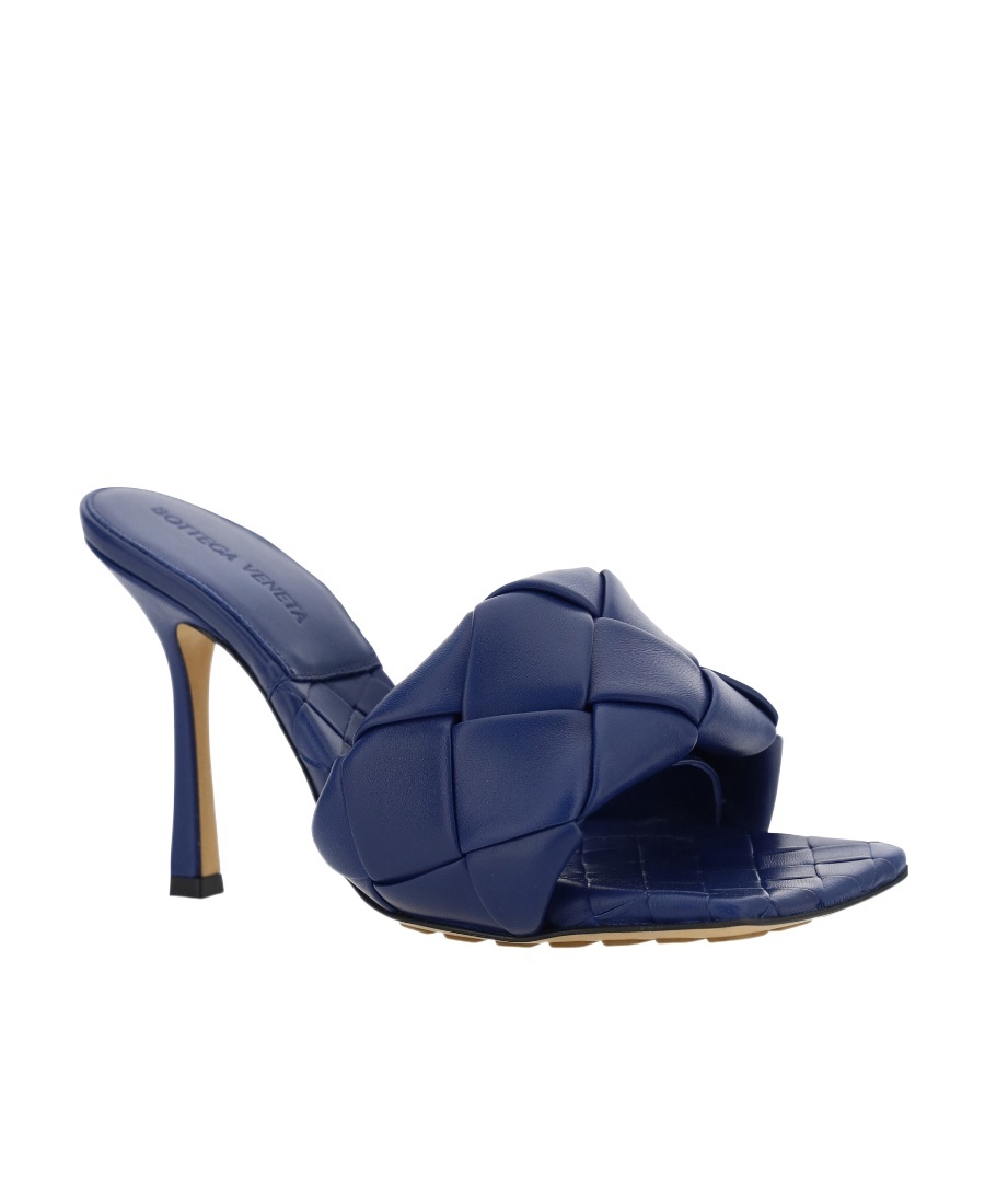 Bottega Veneta The Lido Intrecciato Leather Sandal In Blue