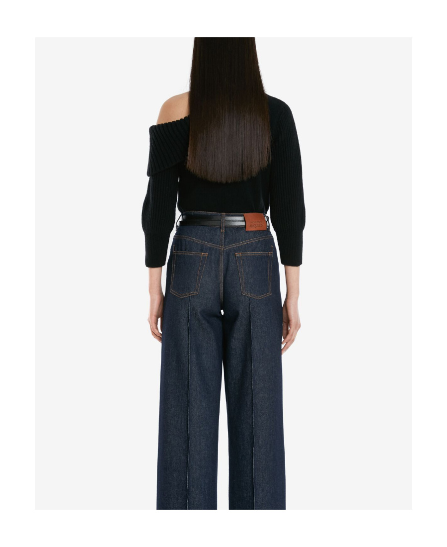Alexander Mcqueen Cold-shoulder Asymmetric Knitted Top In Black