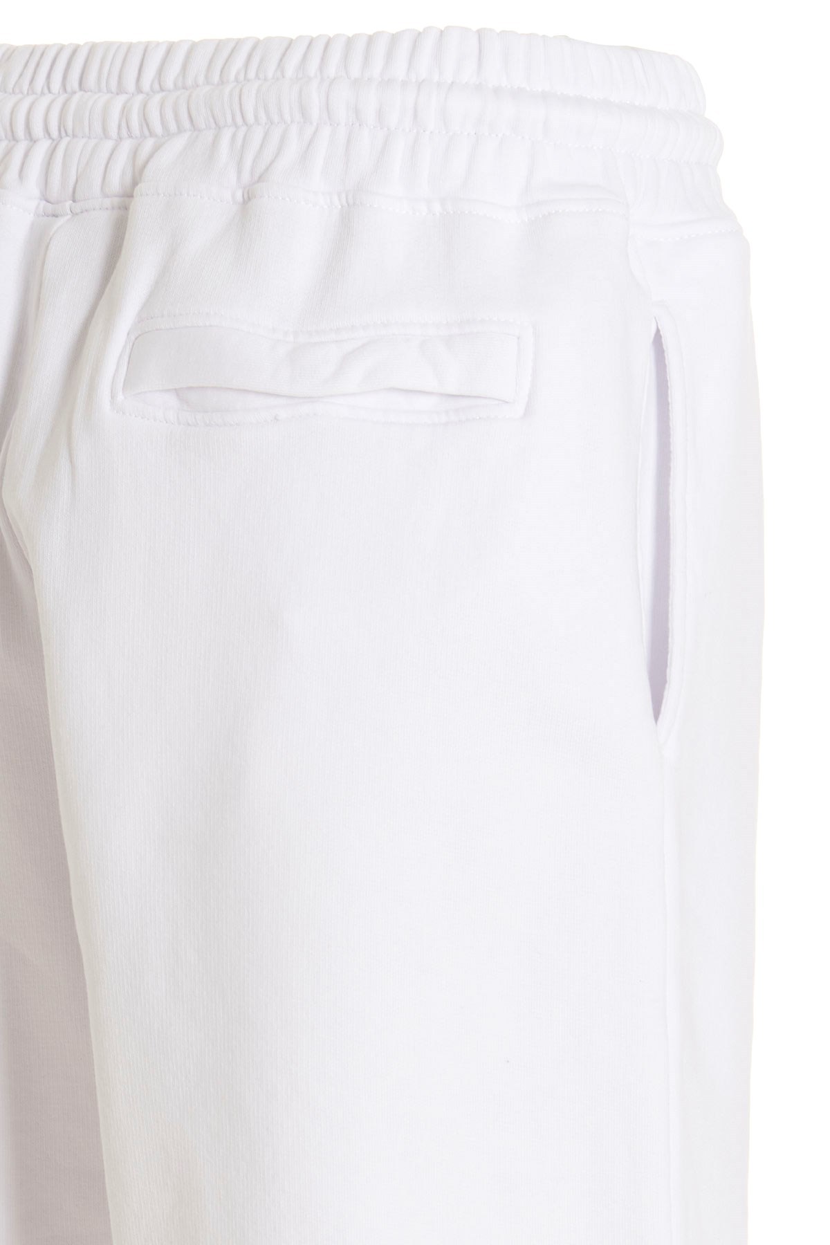 MARCELO BURLON COUNTY OF MILAN MARCELO BURLON COUNTY OF MILAN TEMPERA CROSS BASKET SHORTS