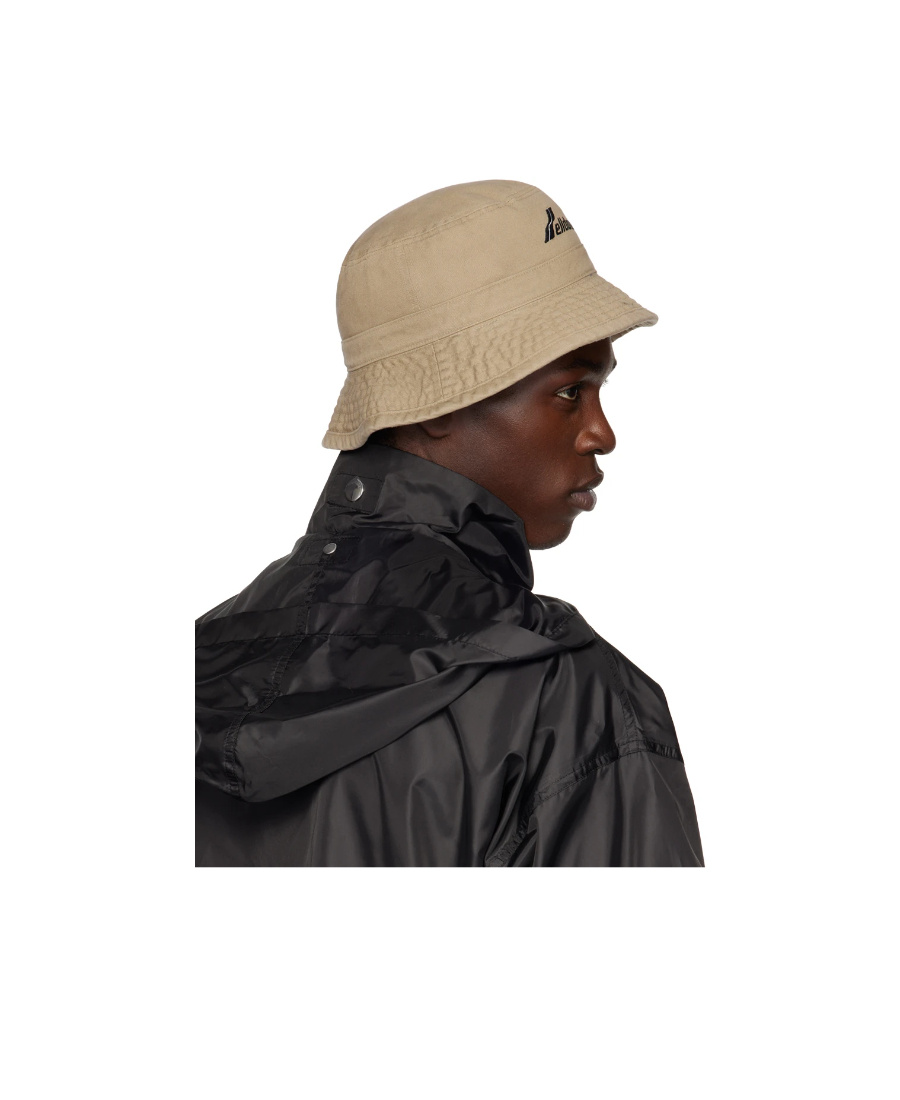 We11 Done Beige Washed Wd Logo Bucket Hat In Black