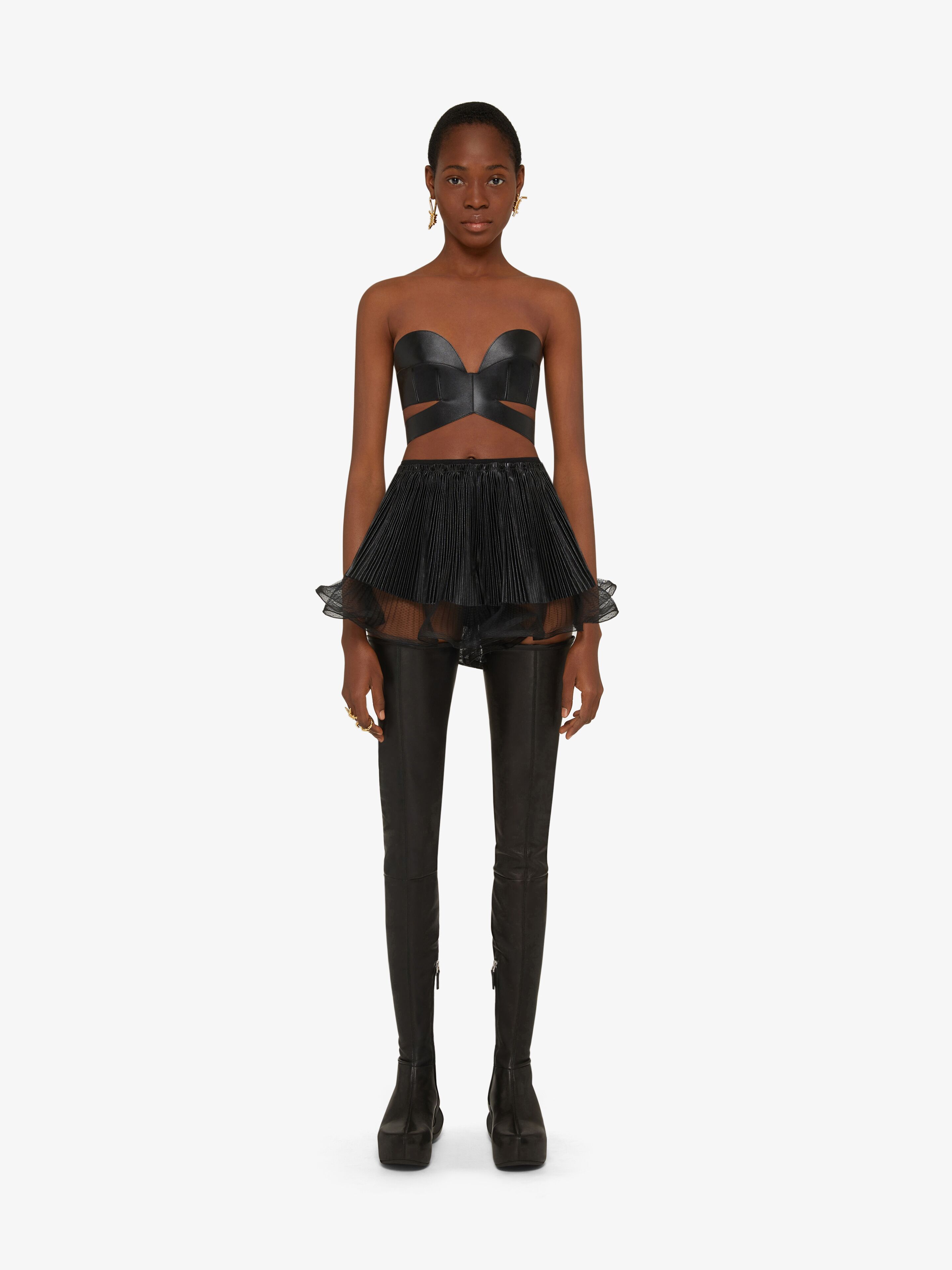 Givenchy Ruffled Shorts In Black