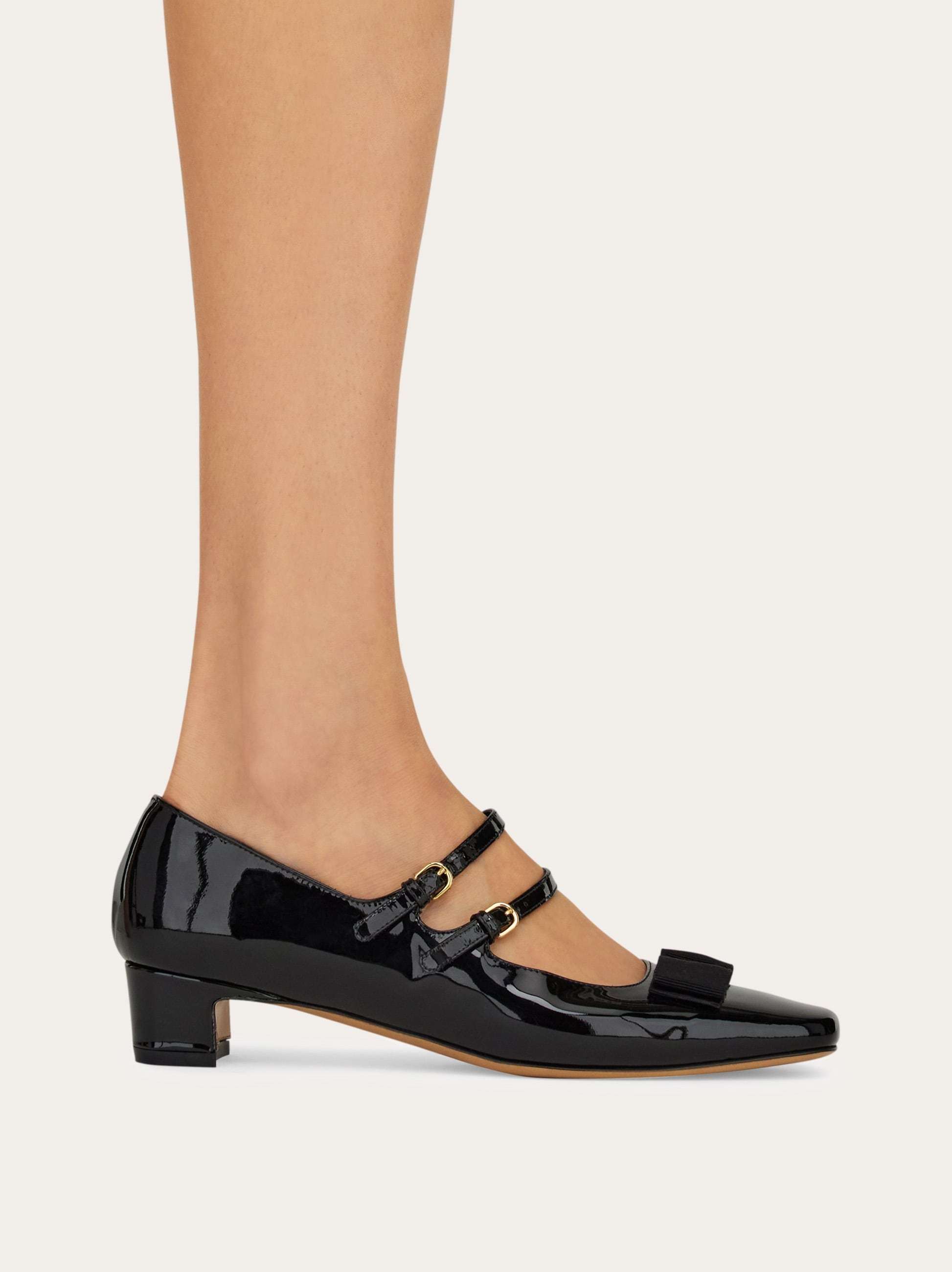 Ferragamo Vara Bow-embellished Patent-leather Mary Jane Pumps