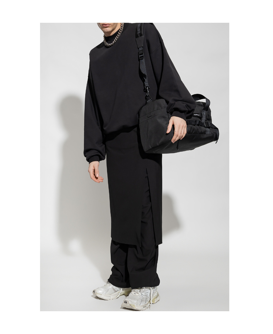 Shop Balenciaga Logo-print Drop-shoulder Sweatshirt In Black