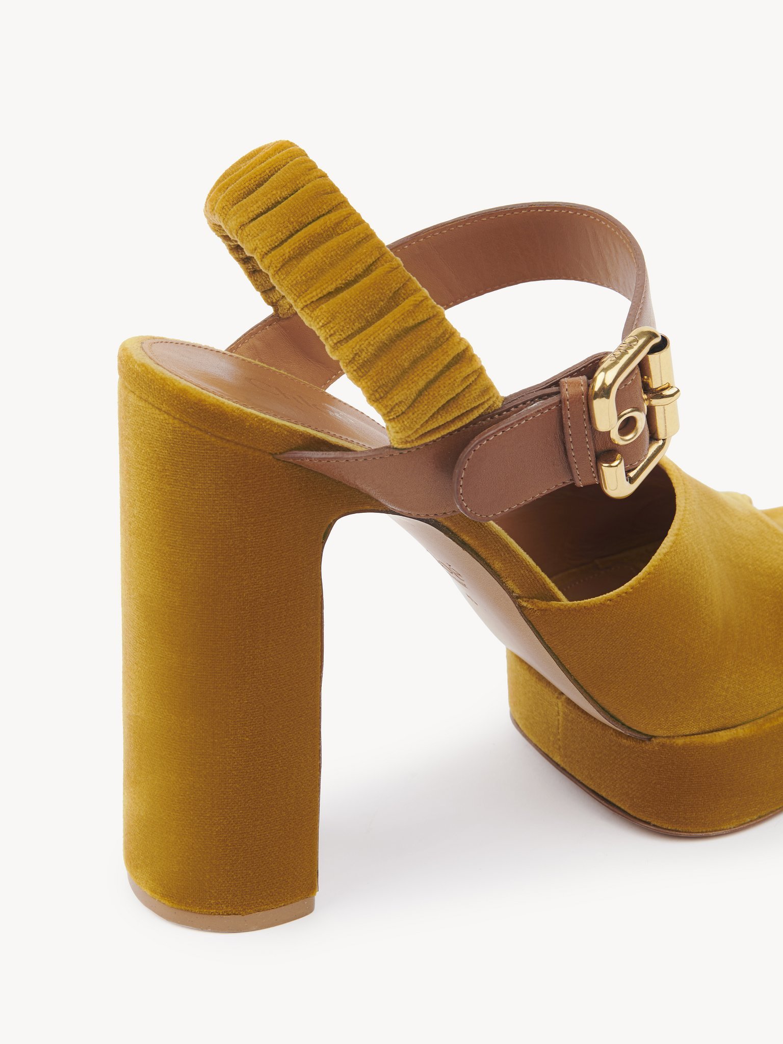 Chloé Aria Platform Sandal Gold Size 5 100% Polyester, Calf-skin Leather In Yellow
