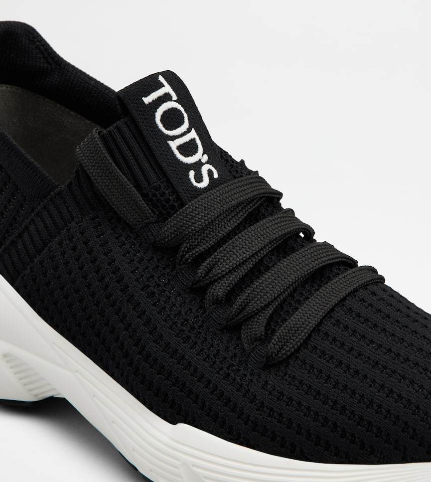 TOD'S KNITTED SNEAKERS