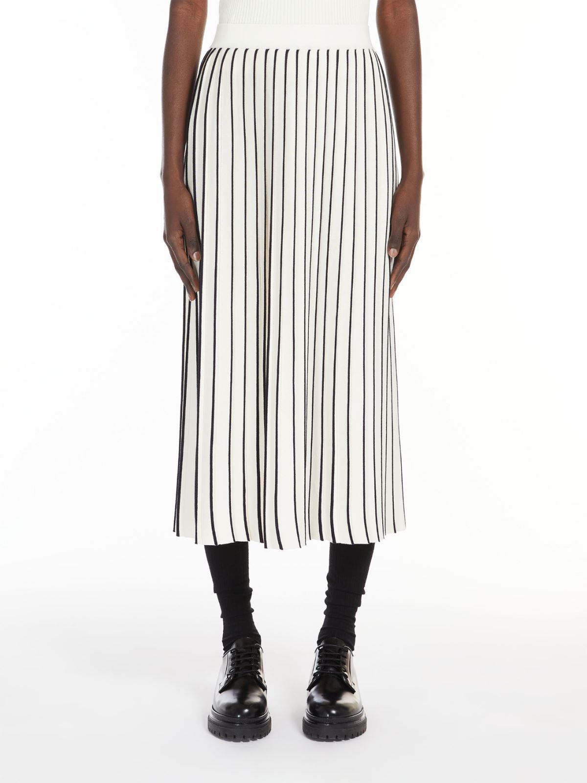 Weekend Max Mara Elastic Viscose Pleated Skirt In White
