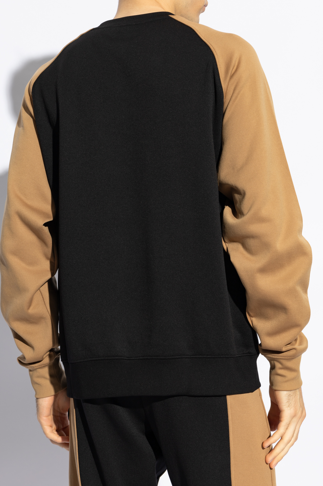Moschino Color-block Long-sleeved Sweatshirt In Black