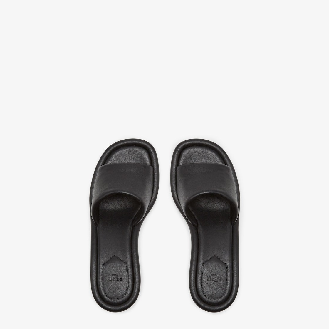 Fendi Baguette 60mm Leather Slide Sandals In Black
